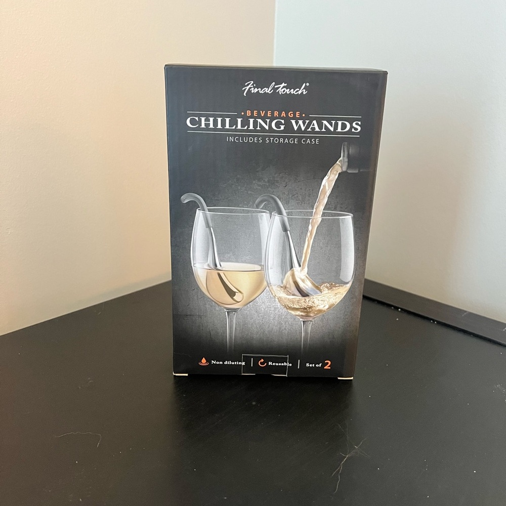 Final Touch Chilling Wands with Storage Case - Silver